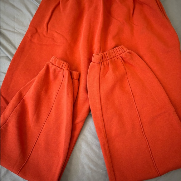 Nike Kids Bright Orange Jogger Sweatpants with White Swoosh - Picture 6 of 6
